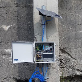 Data logger lettura estensimetri e celle piezometriche