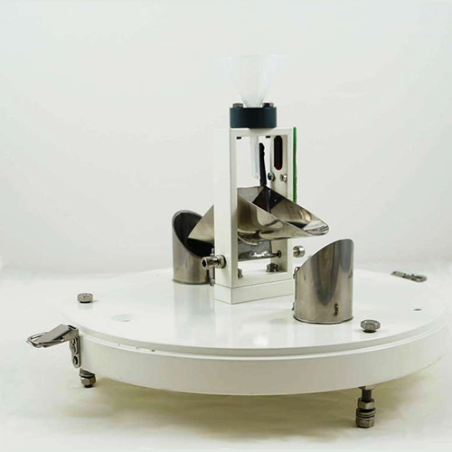 Mini tipping bucket rain gauge for accurate rainfall measurement in environmental monitoring and weather stations